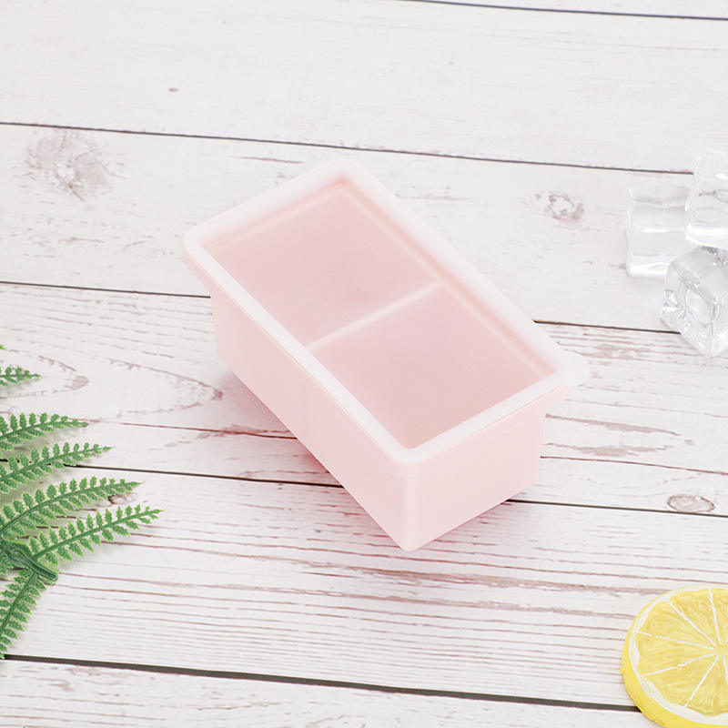 Square BPA-Free Silicone Ice Mold, Easy Release Reusable Ice Cube Tray with Lid