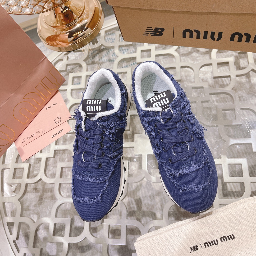 MiuMiu x New Balance Sneaker Size 35-41