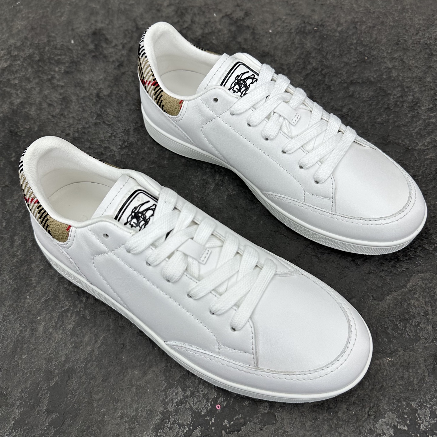 Burberry Sneaker Size 36-46
