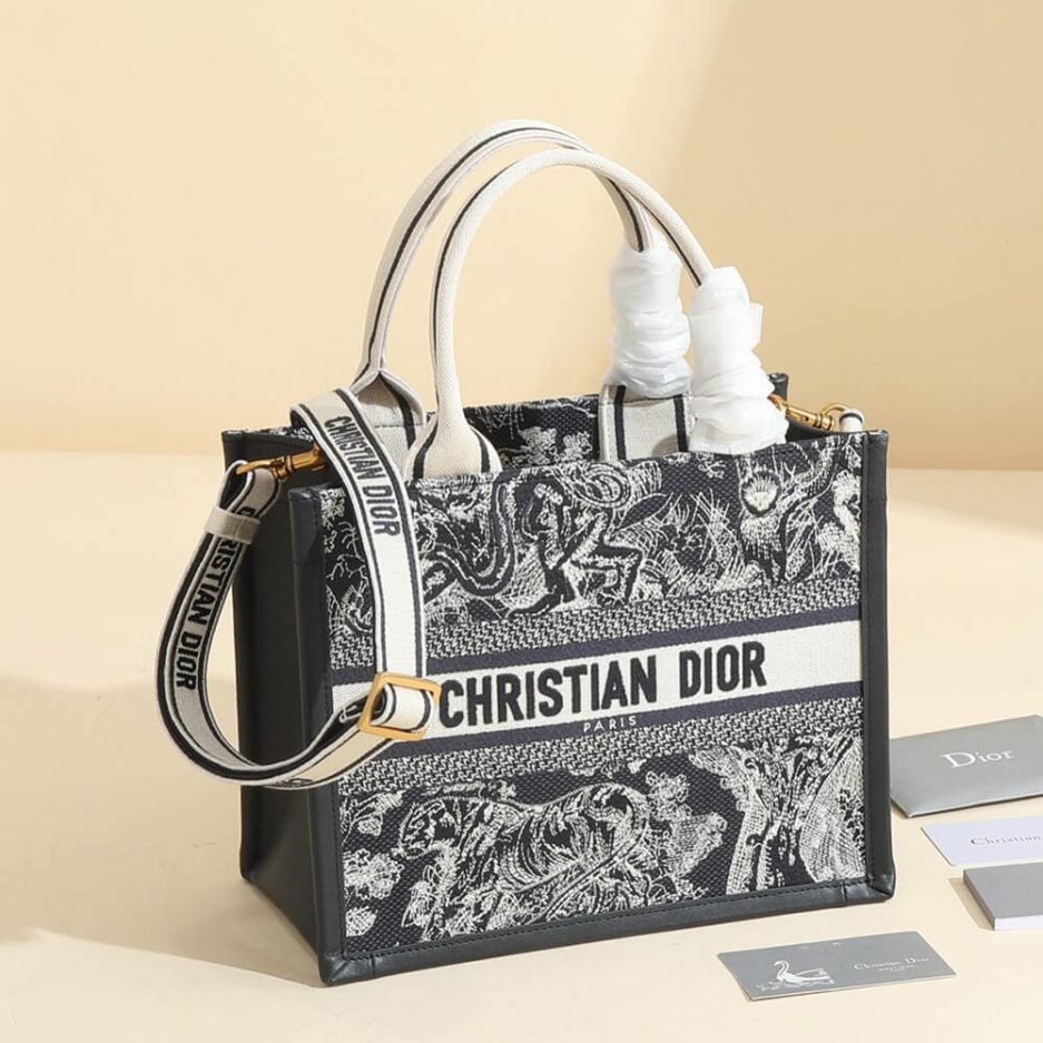 Medium Dior Book Tote