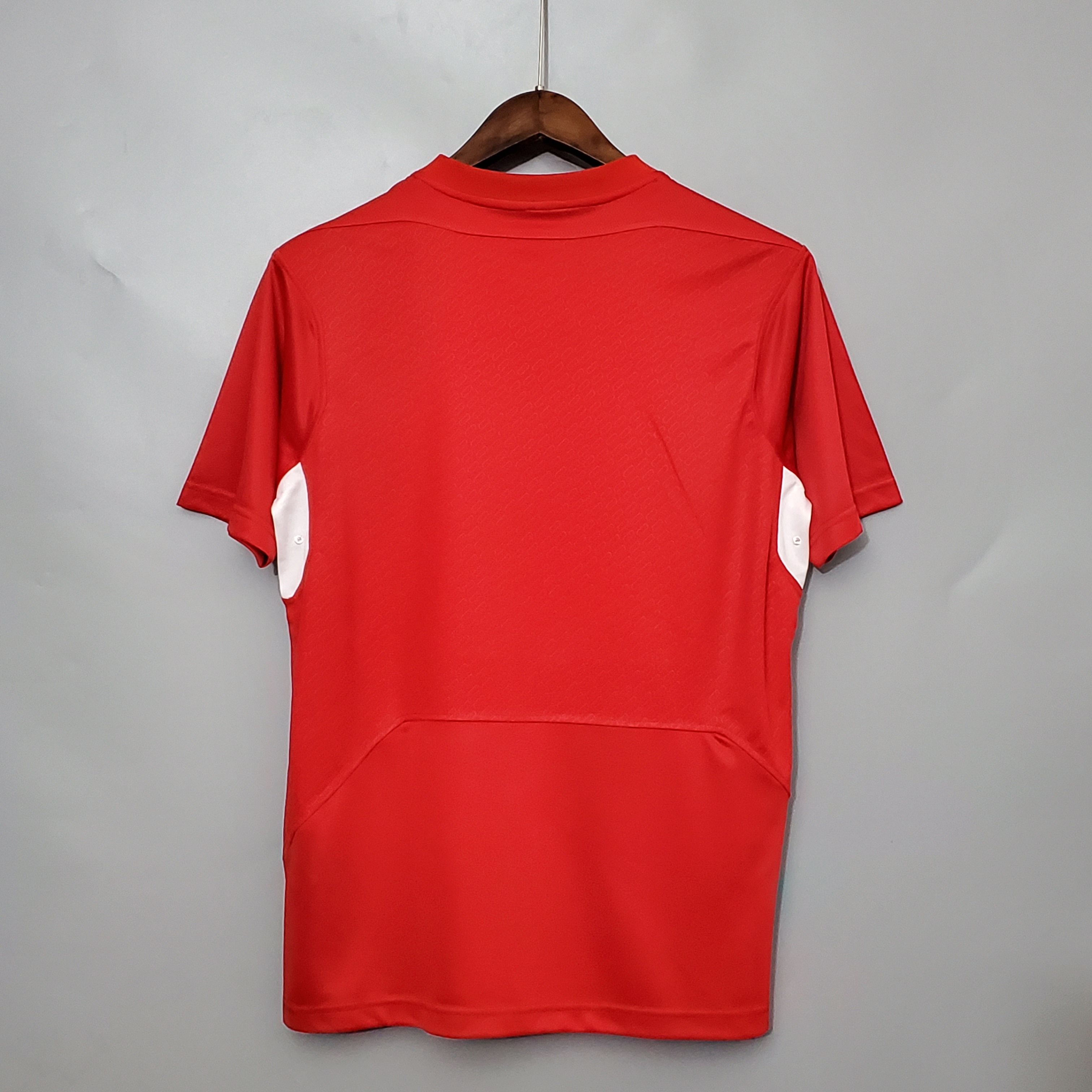 2004/2005 Liverpool Home Retro football shirt
