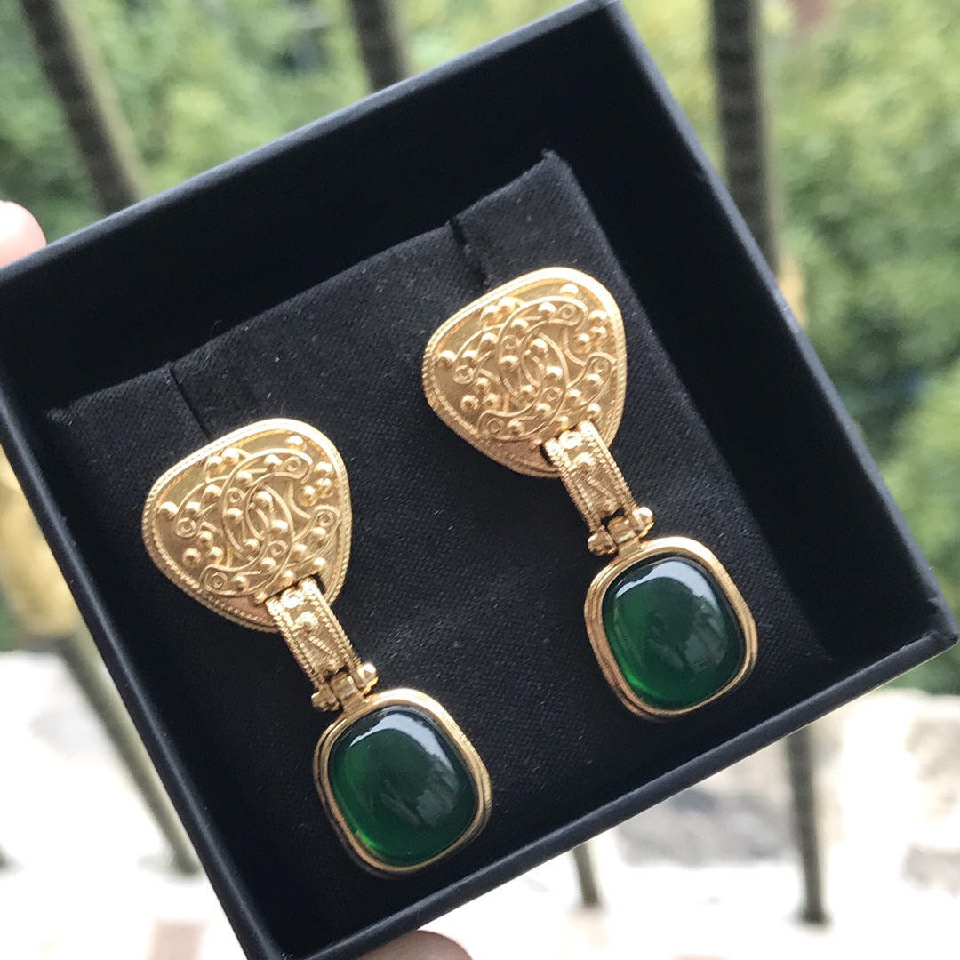 cc Earring