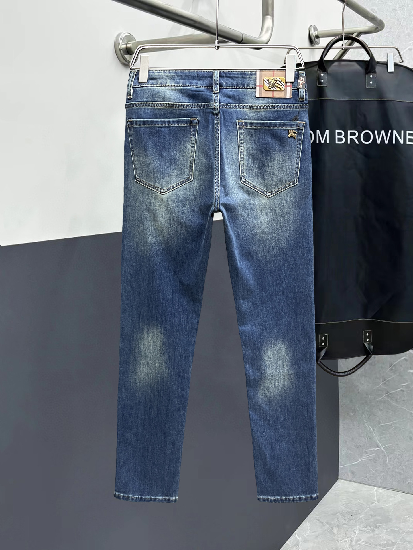 Burberry New Men Jeans Size 29-38