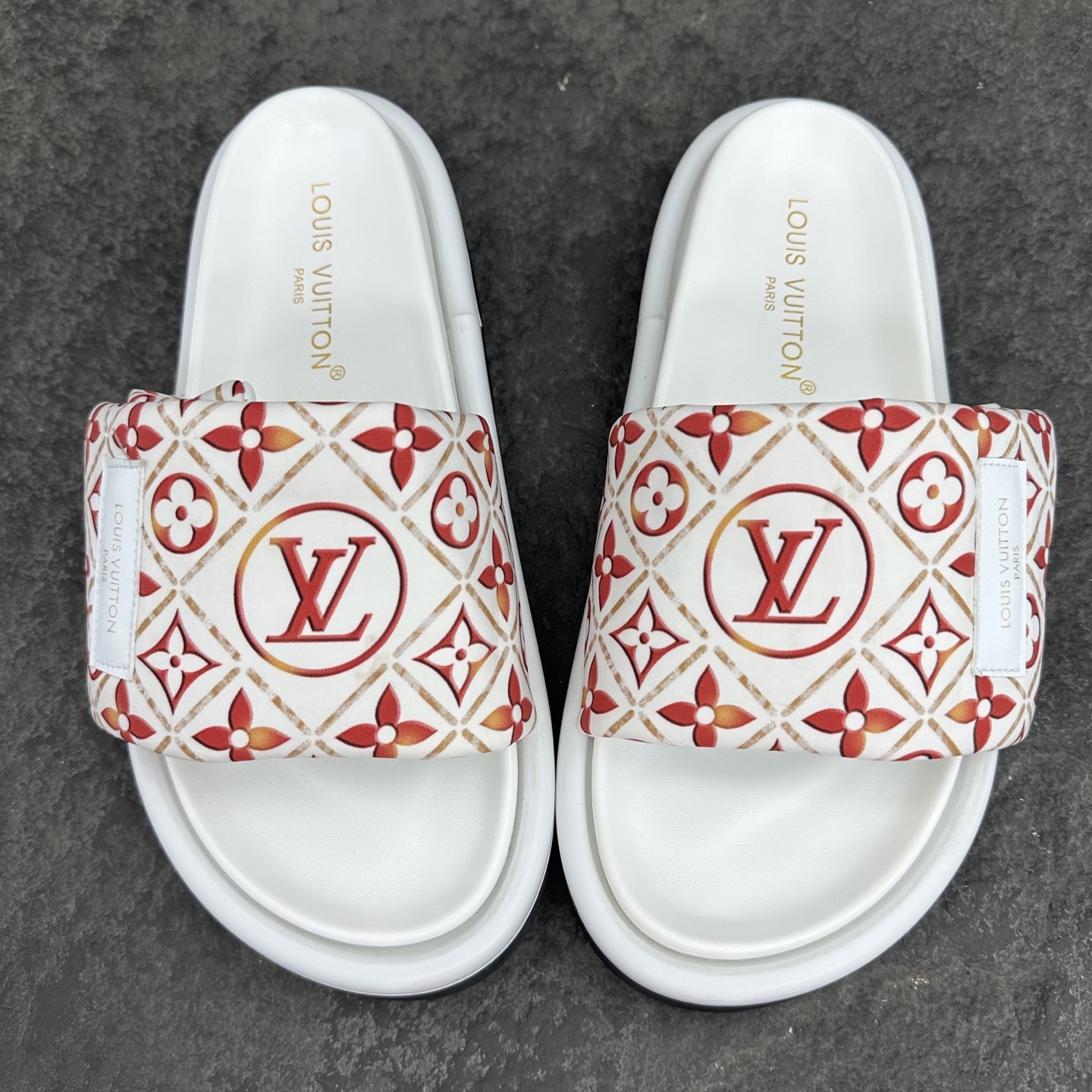 Louis Vuitton 2026ss POOL PILLOW COMFORT Sandals Slippers Size 36-46