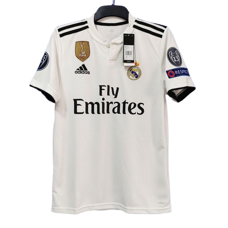 18/19 Real Madrid home game, classic retro style