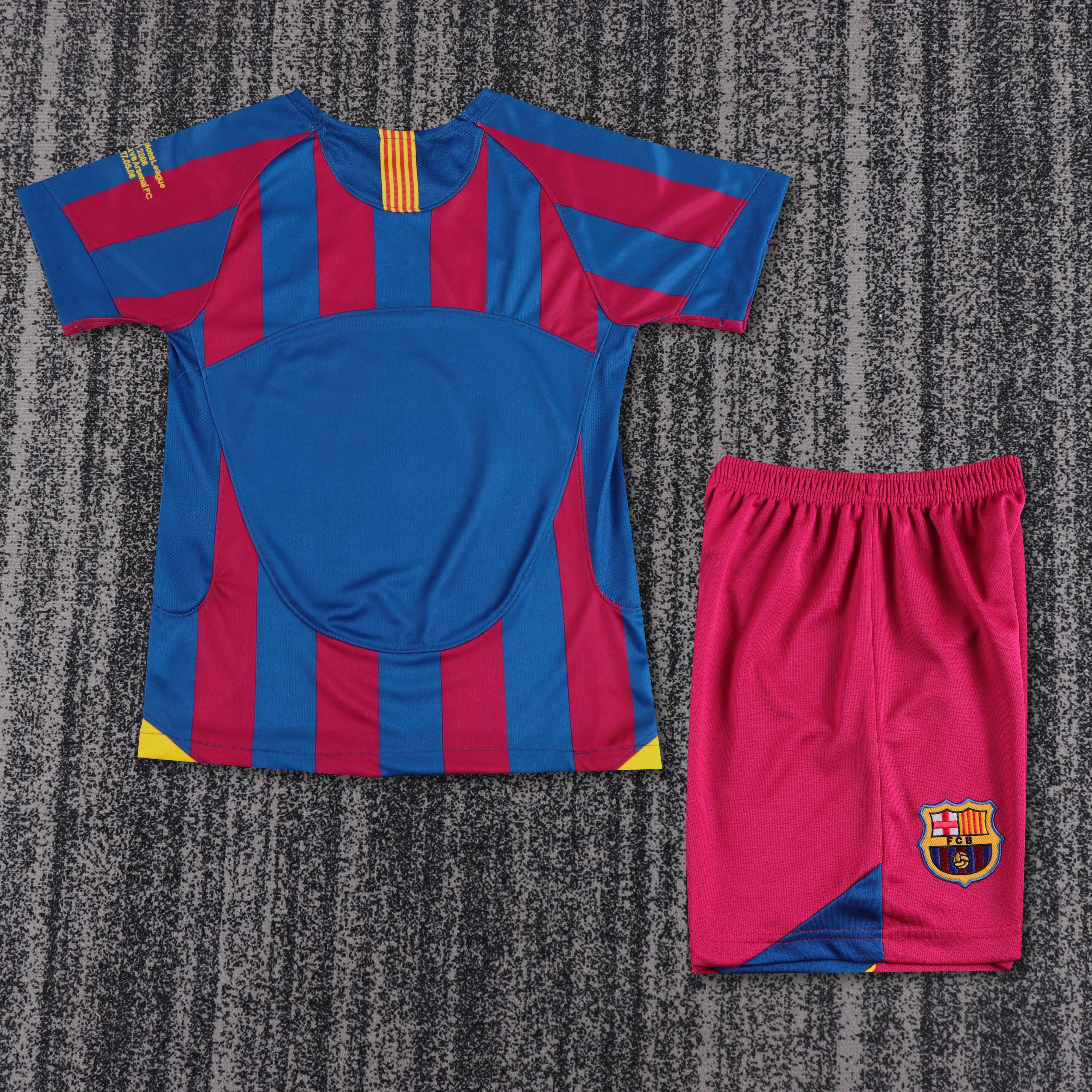 2005/2006 Barcelona home Champions League edition Retro Football Shirt (Kids Kit)