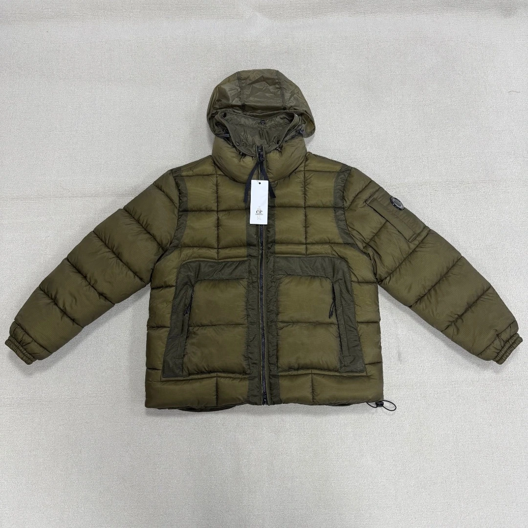 C.P. COMPANY Classic Goggle-Lens Hat Lightweight Windproof Horizontal-Quilted Utility Padded Jacket