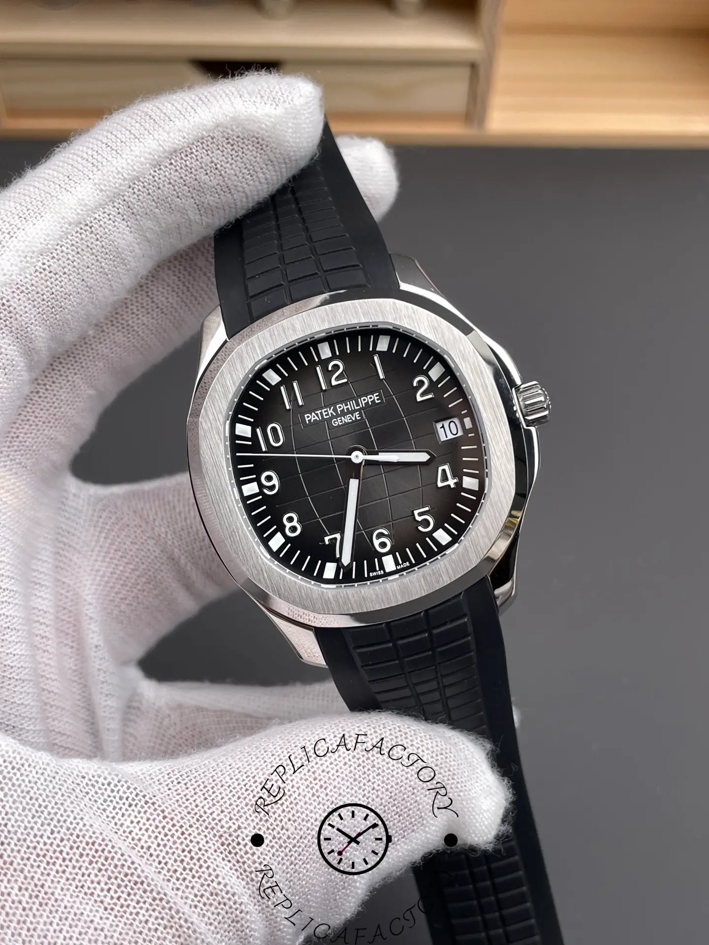 Replica Patek Philippe Aquanaut 5167A 001 40mm Mens Watch