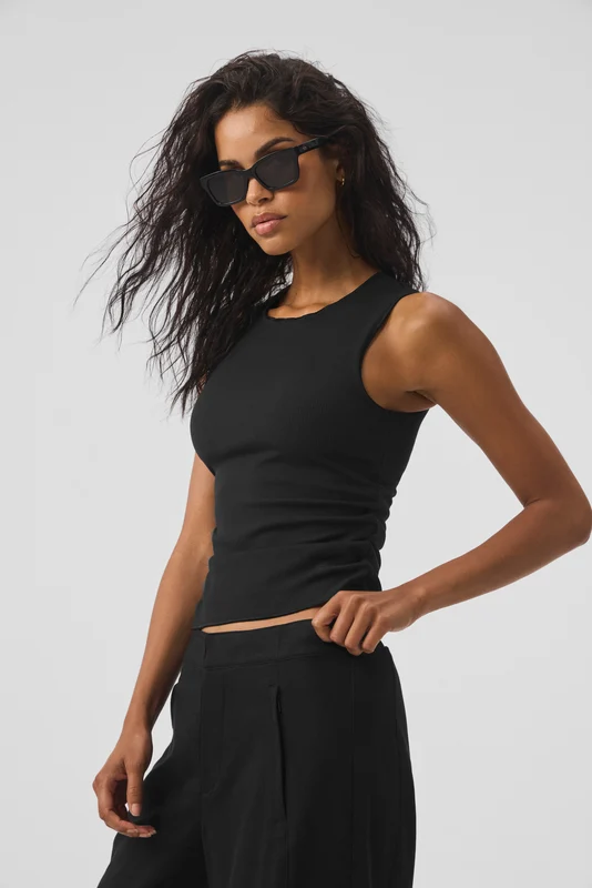 Ribbed En Pointe Tank