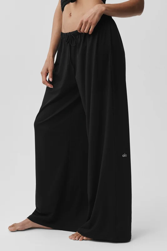 Alosoft Mid-Rise Finesse Wide Leg Sweatpant