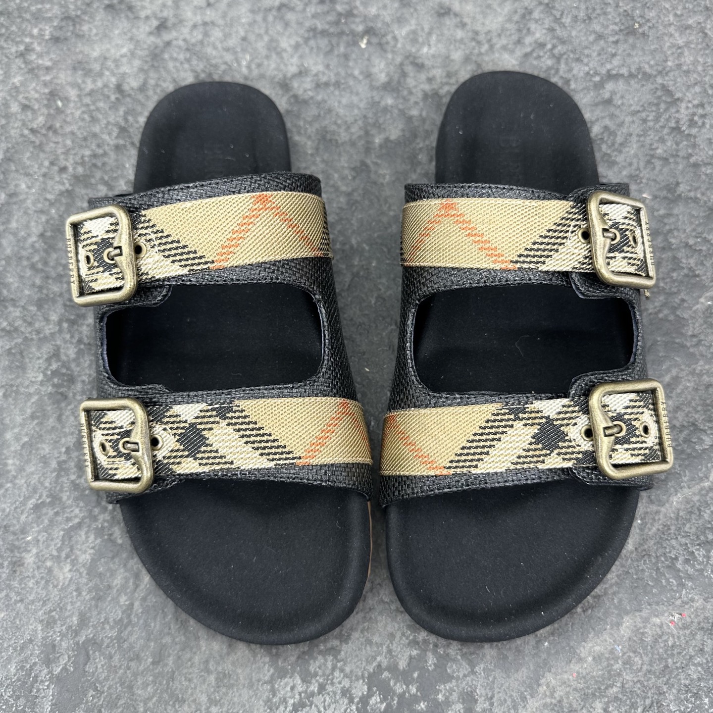 Burberry Urchin Sandals & Slippers Size 36-46
