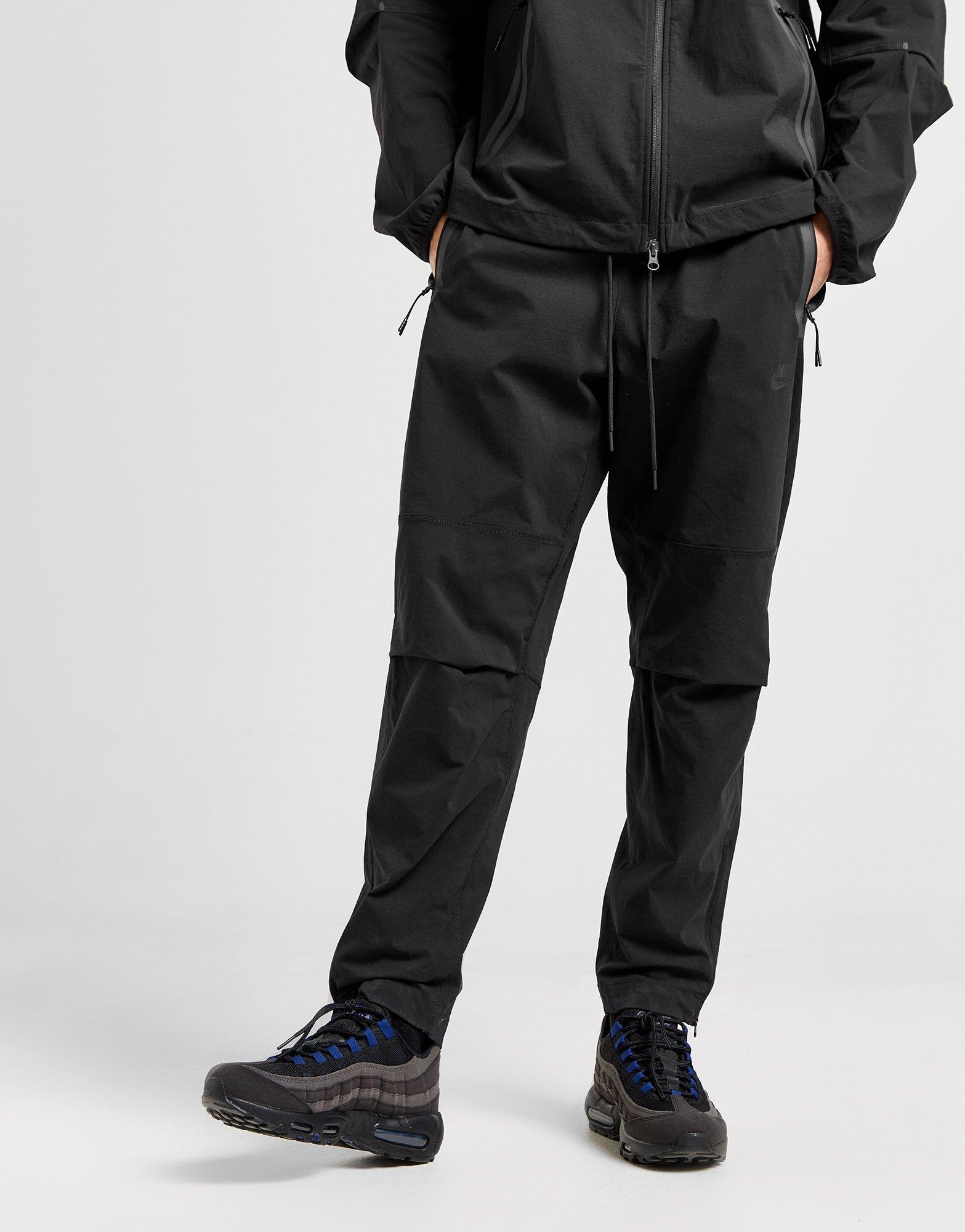 Nike Tech Woven Hose
