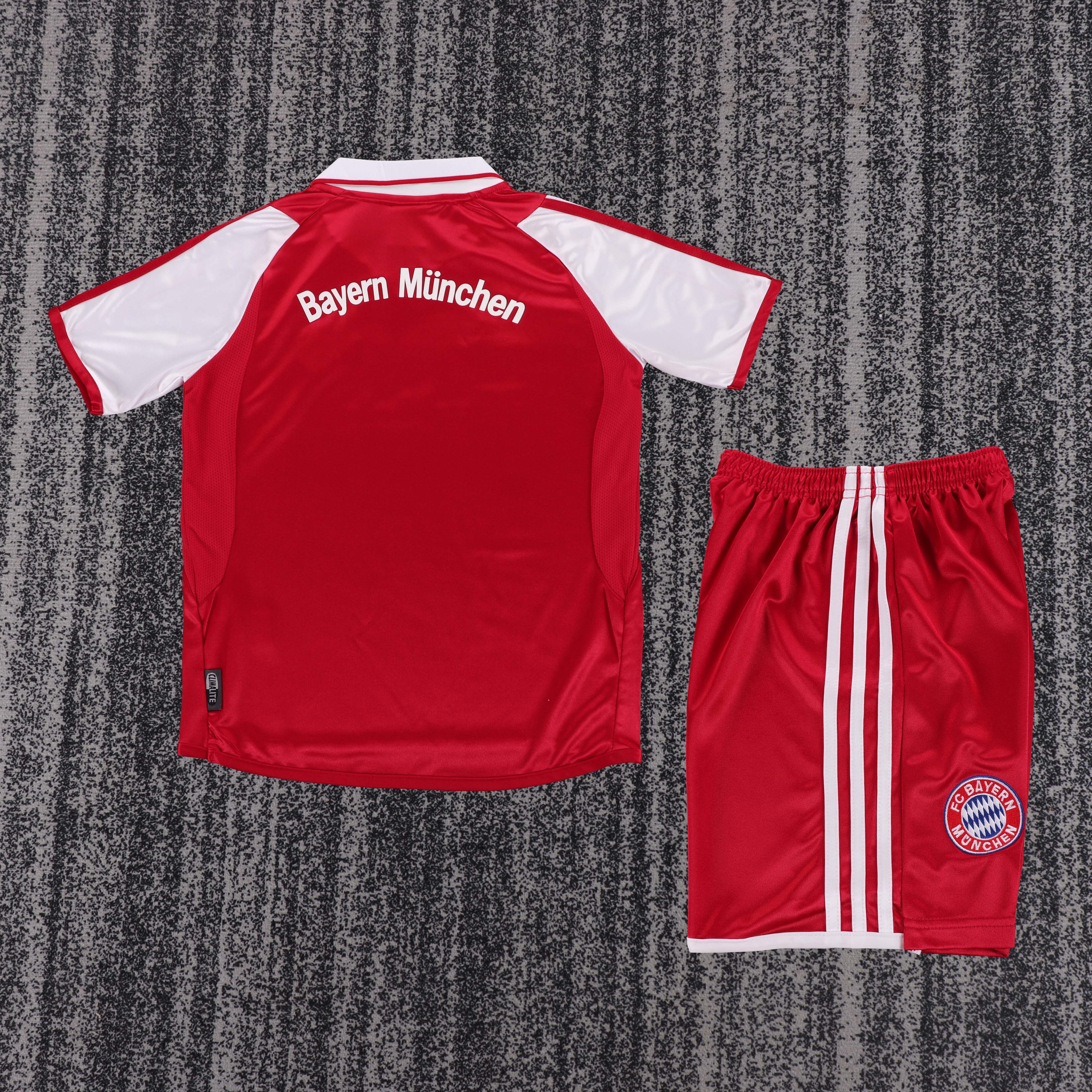 03/04 Bayern Munich home  Retro Football Shirt ( Kids Kit )