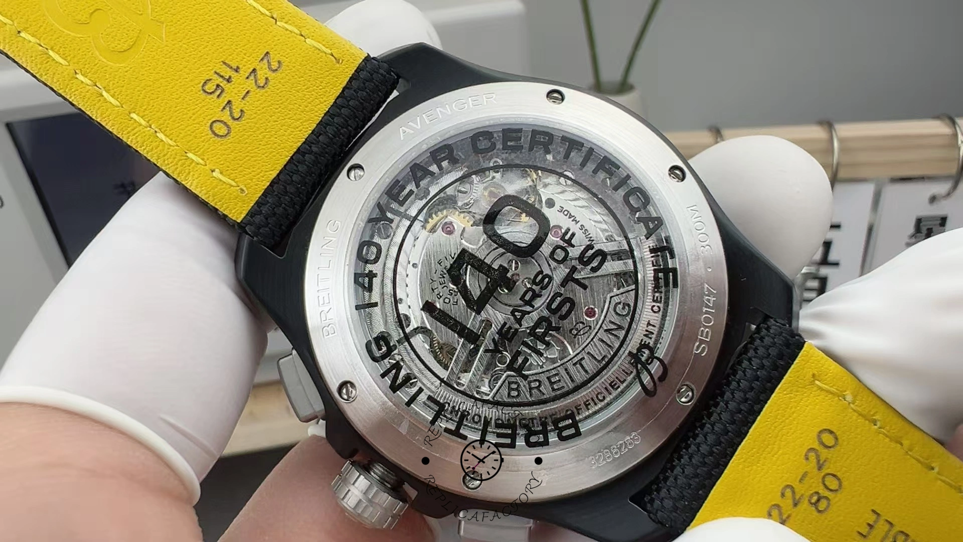 Breitling Avenger B01 Chronograph 44mm SB01472A1B1X1 Replica