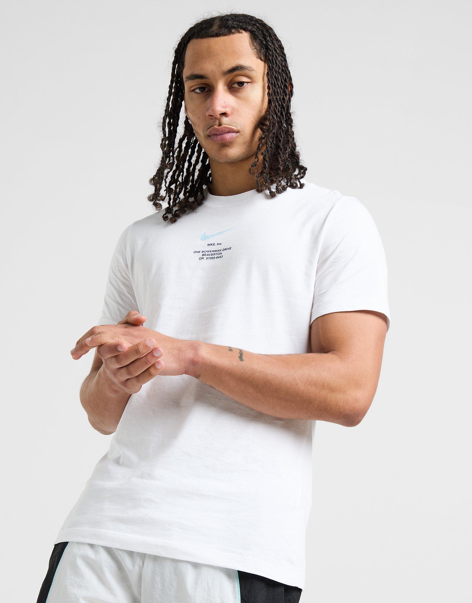 Nike Swoosh T-Shirt