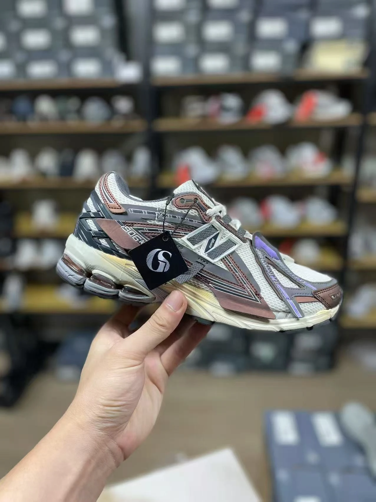 New Balance shoes, top quality 1.1