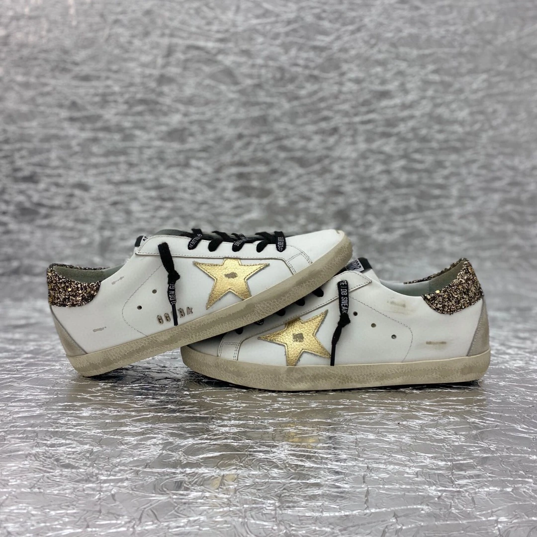 Golden Goose Super Star Dirty shoes made of top-grain cowhide