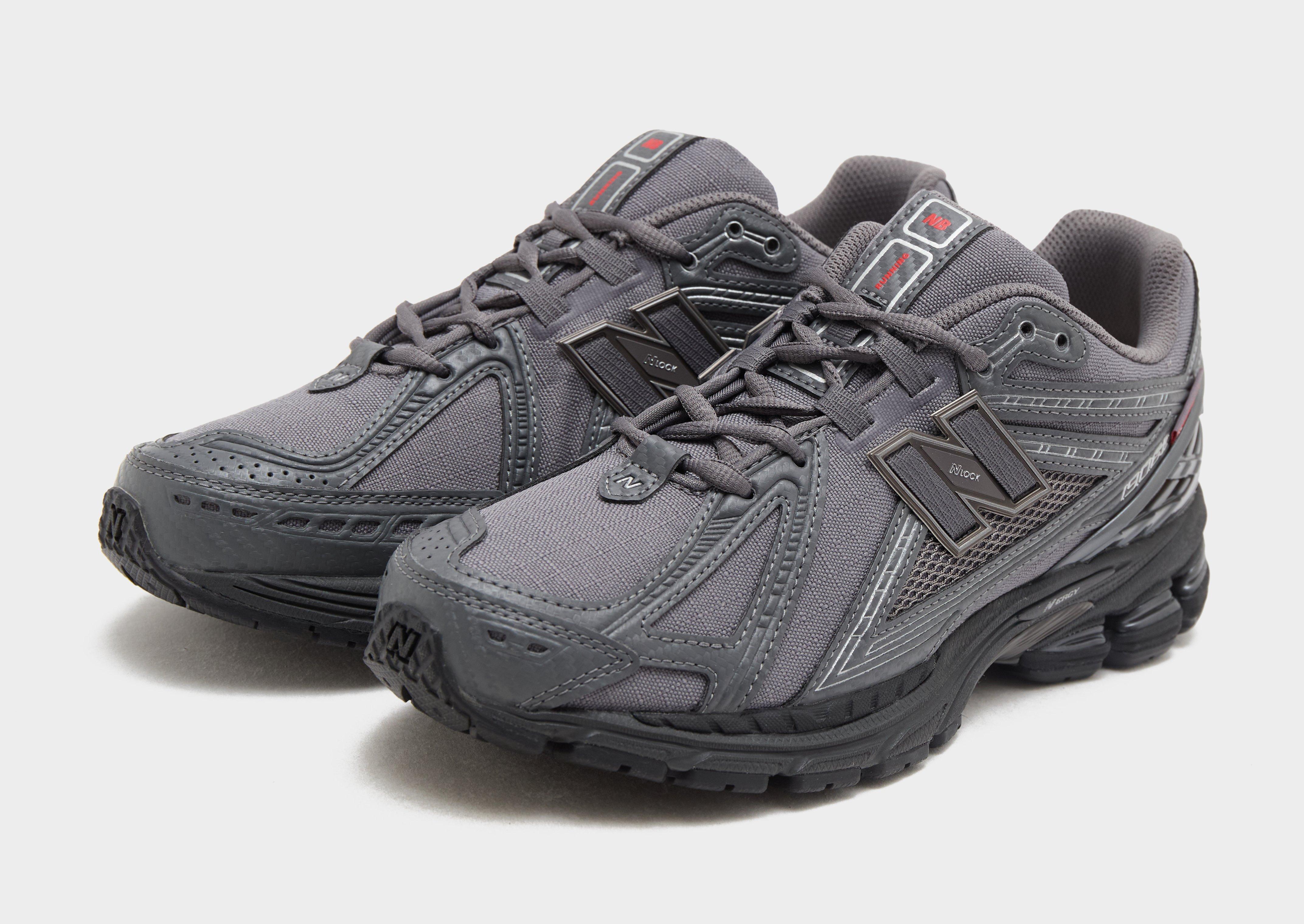 New Balance 1906R
