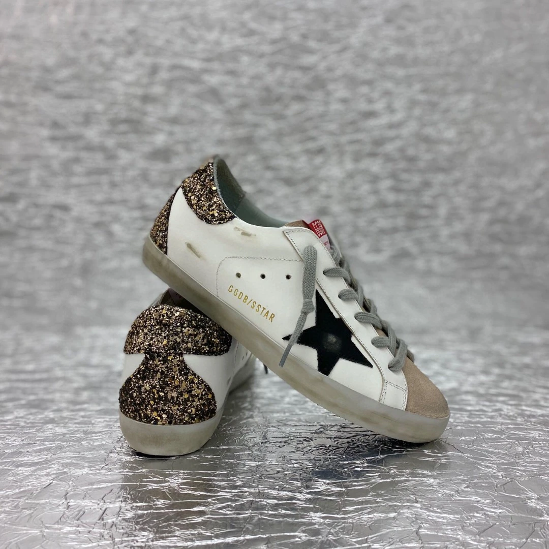 Golden Goose Super Star Dirty shoes made of top-grain cowhide