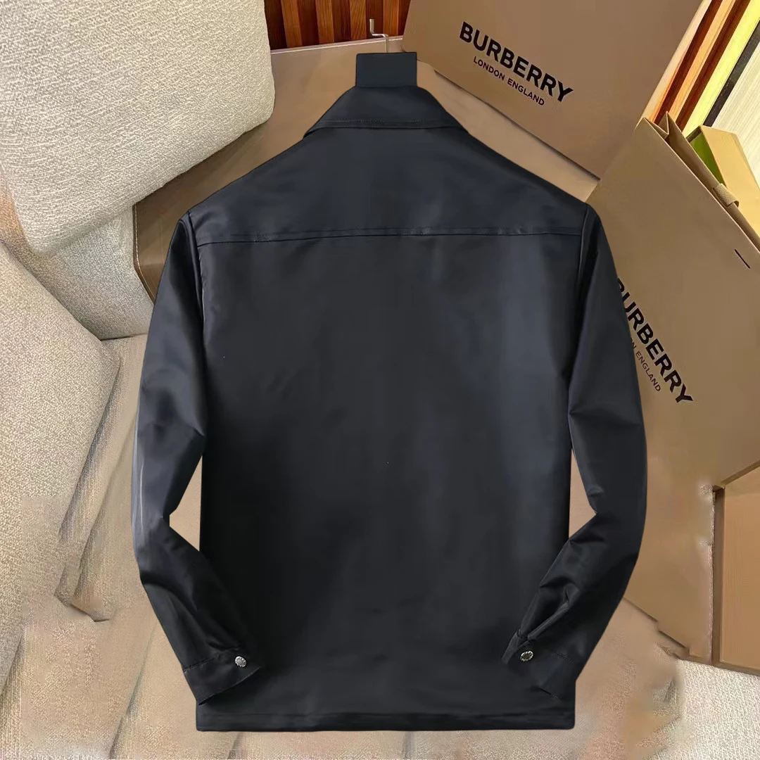Prada 26SS schwarz Jacken ZE698258