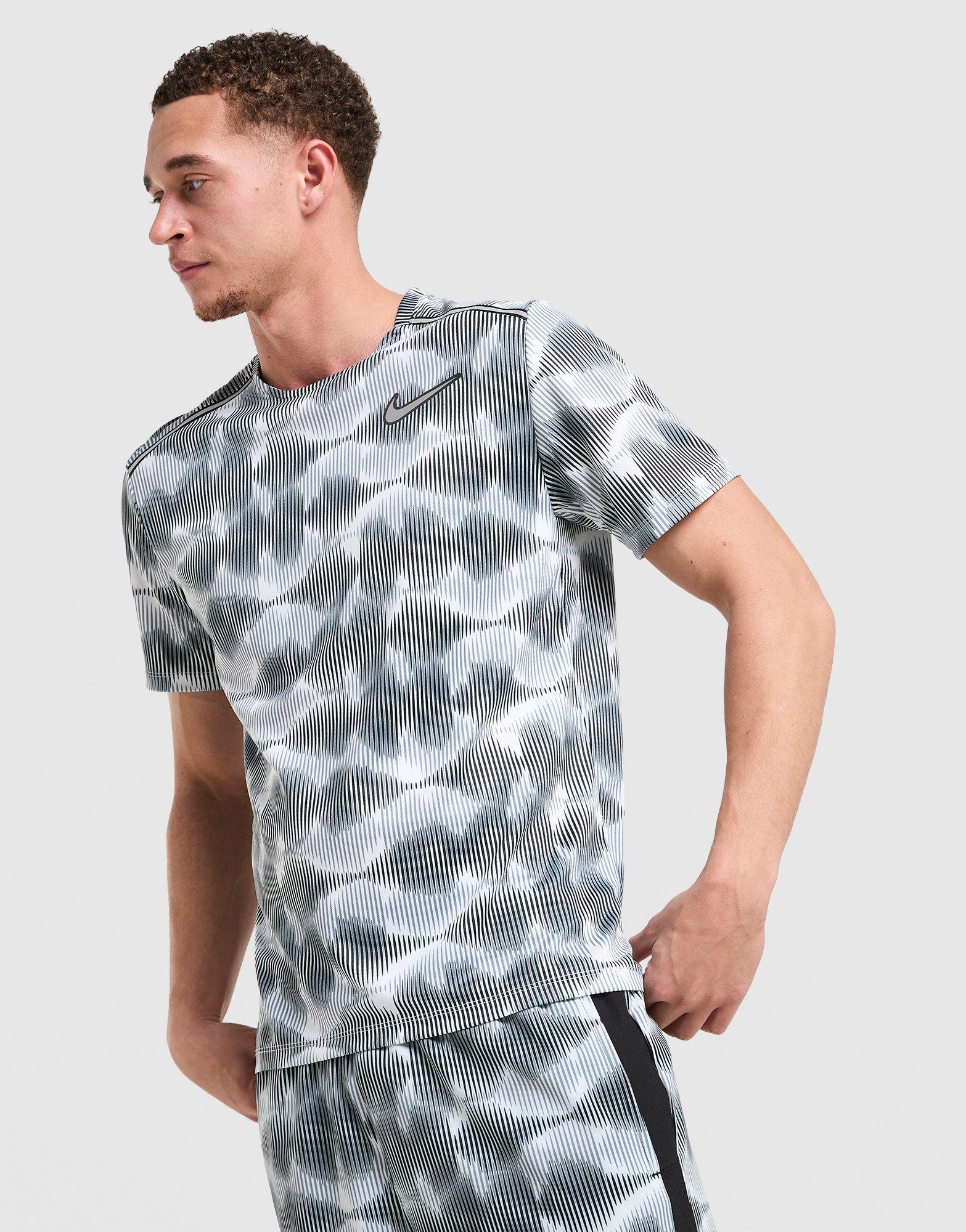 Nike Festival Miler T-Shirt