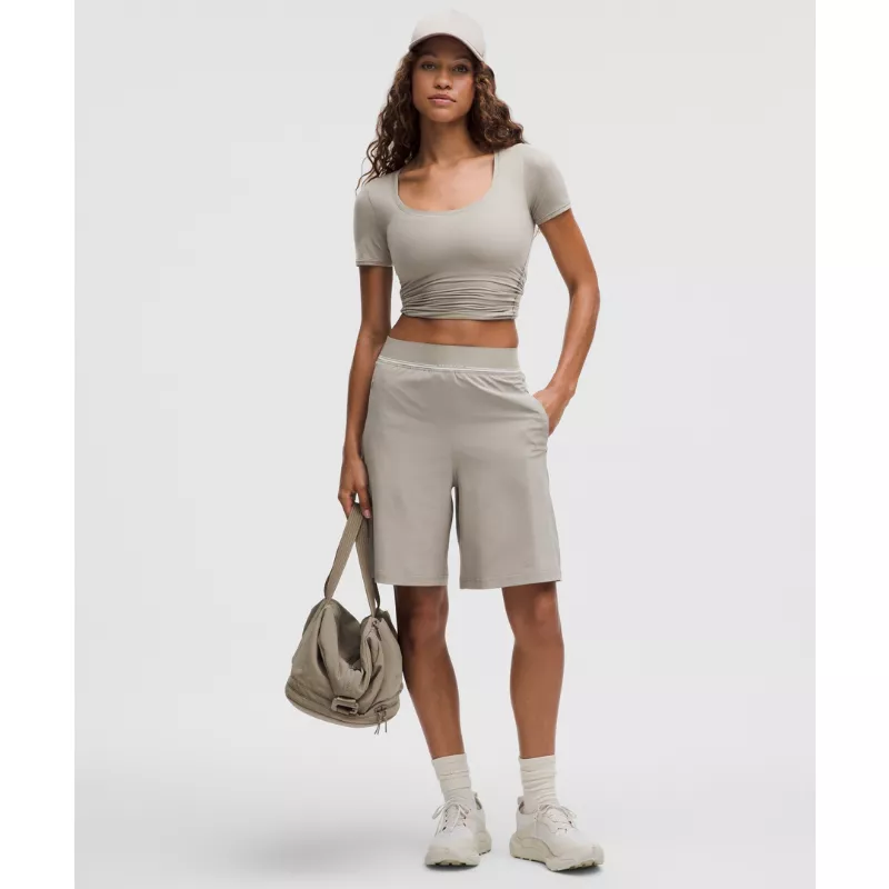 Swift Relaxed Short 9