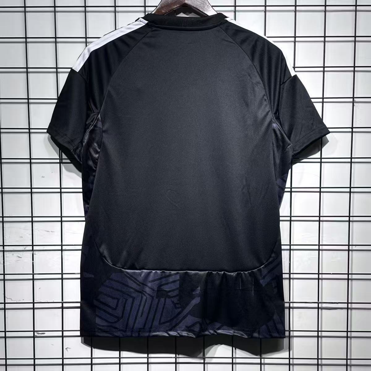 Colo Colo 26-27 home jersey short sleeved fans