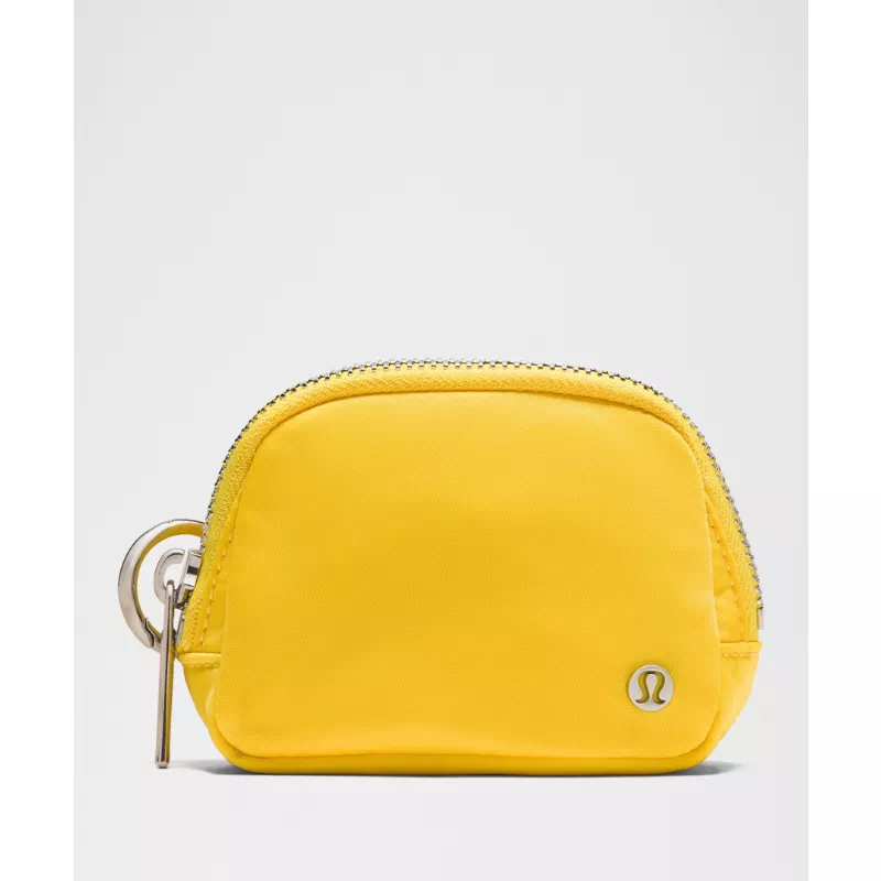 Everywhere Belt Bag Nano