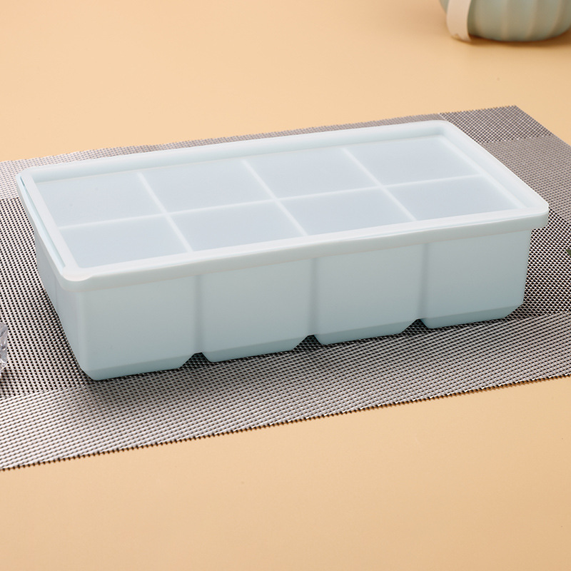 Square BPA-Free Silicone Ice Mold, Easy Release Reusable Ice Cube Tray with Lid