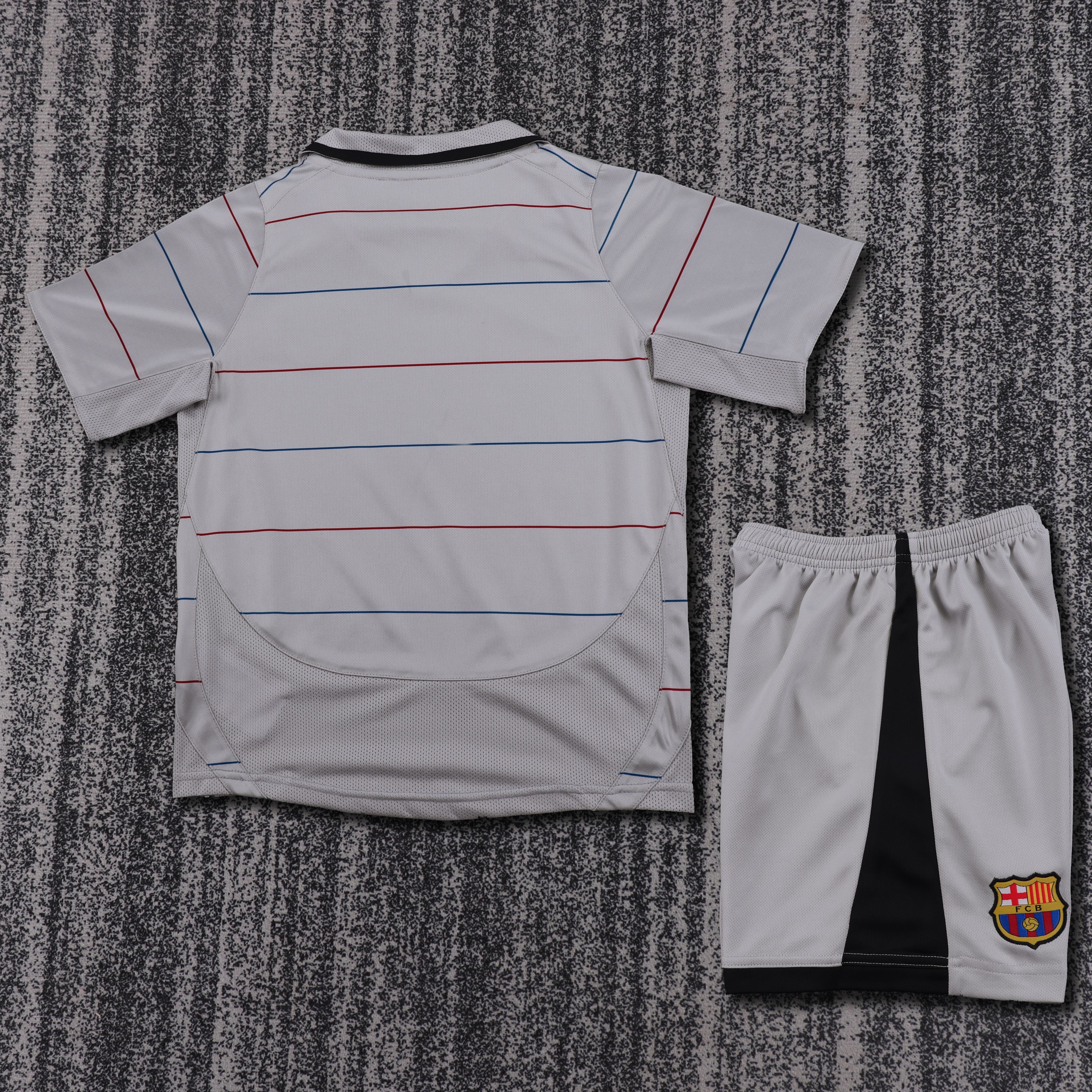 2003/2014 Barcelona Away Retro Kids Kit(Kids Kit)