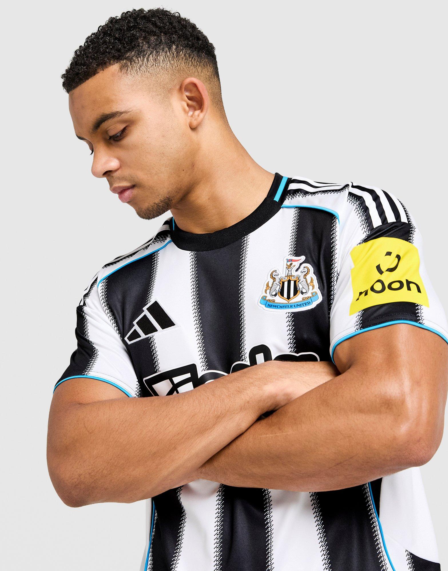 adidas Newcastle United FC 25/26 Woltemade #27 Home Shirt