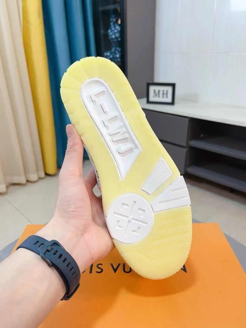 Top LV shoes, handmade genuine leather material