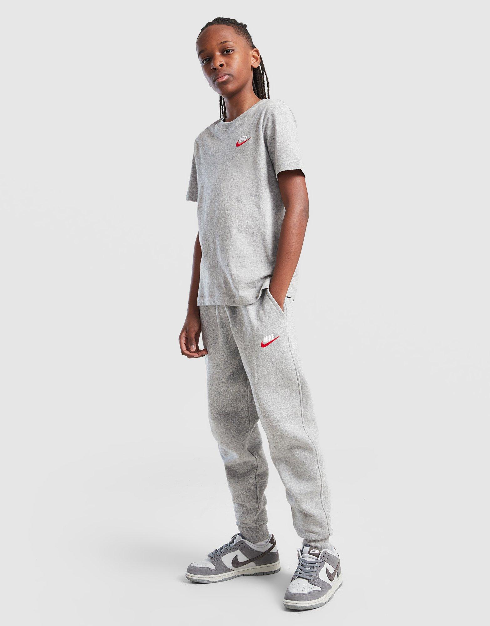 Nike Small Logo T-Shirt Kinder