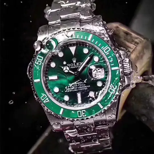 Rolex Submariner Date Hulk Oystersteel Men's Watch 116610LV-0002