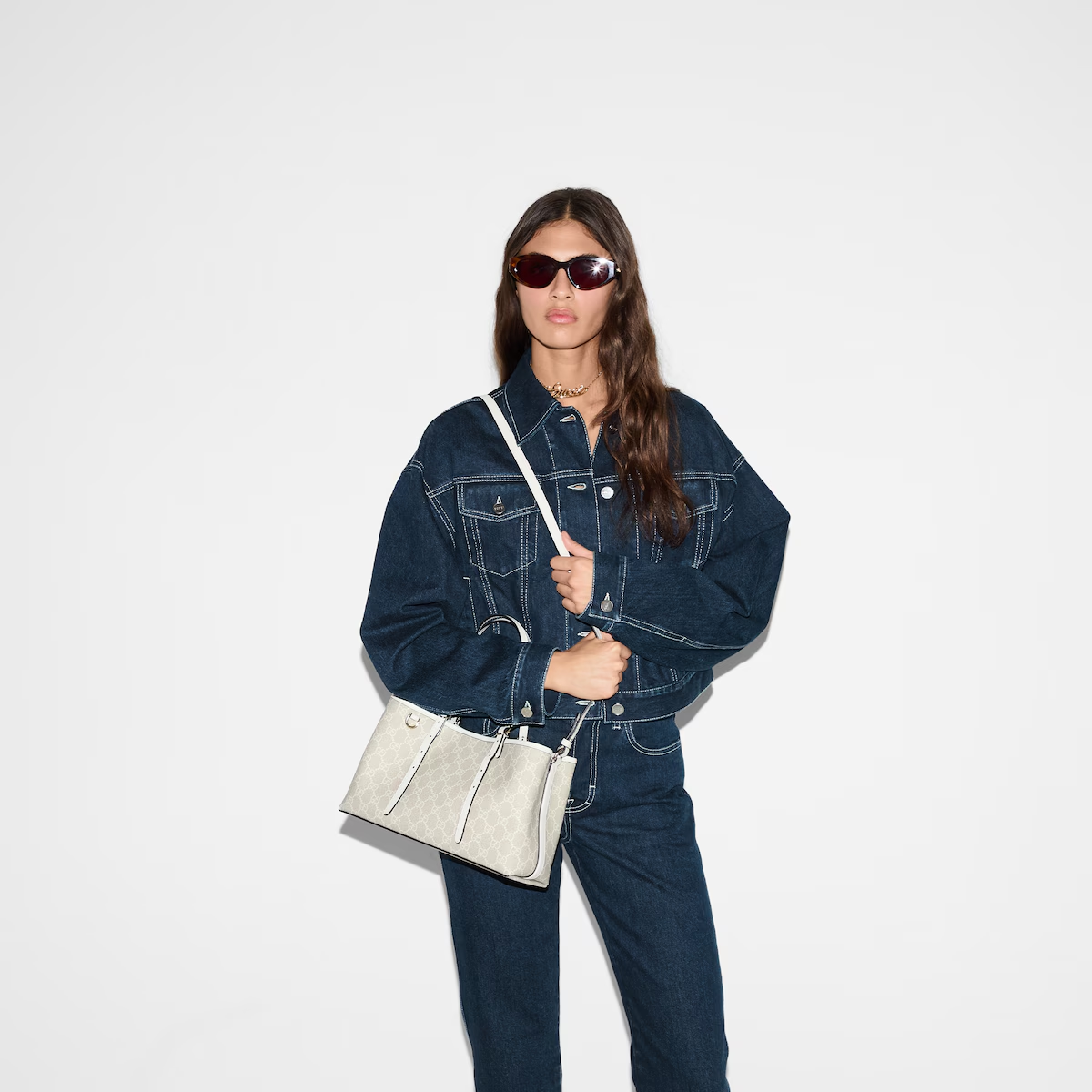 GG Emblem small tote bag