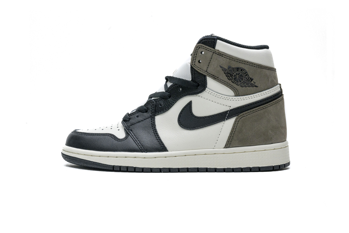 Air Jordan 1 Retro High Dark Mocha 555088-105