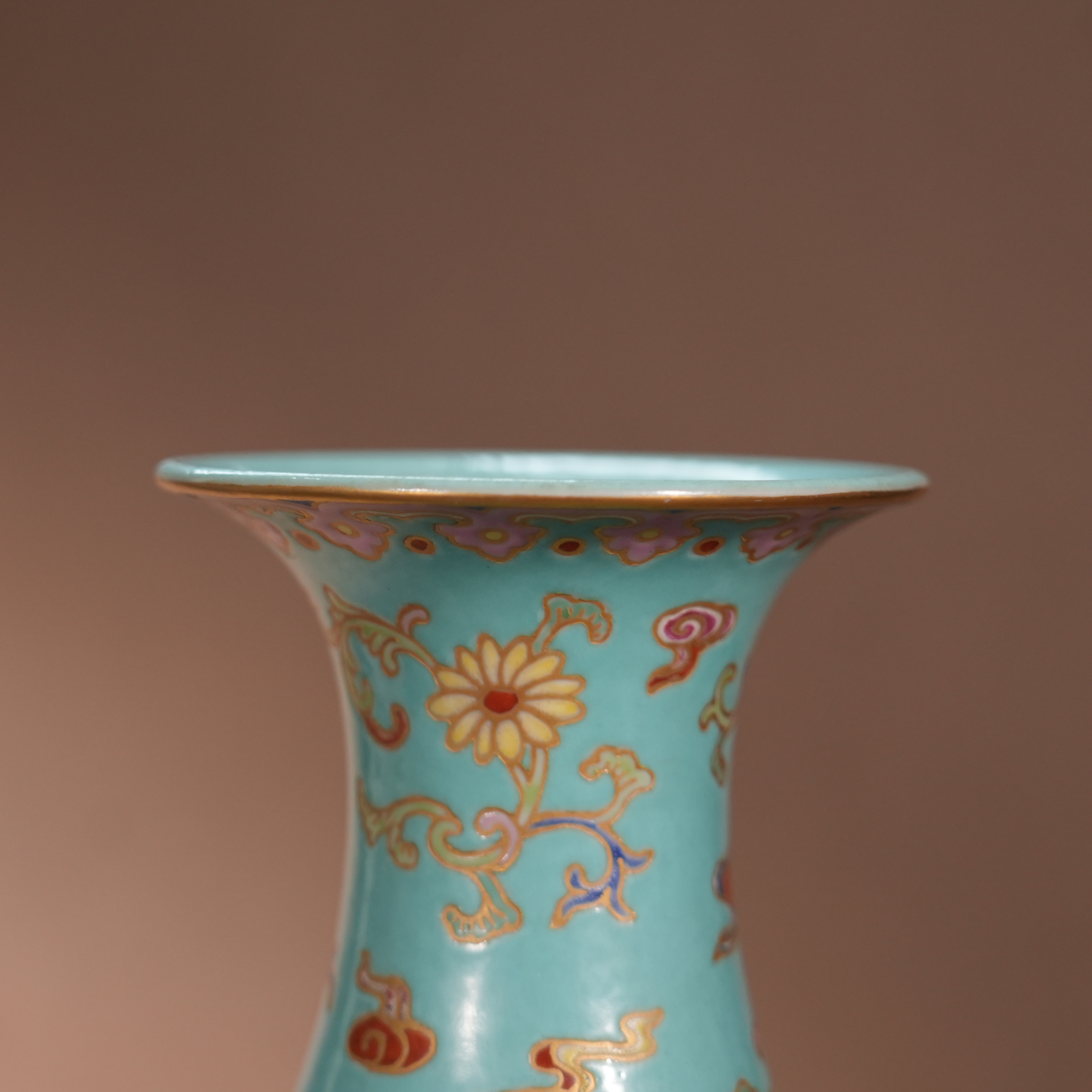 Ancient Chinese Turquoise-Ground Gilded Famille Rose Yuhuchun Vase with Floral and Cloud Motifs