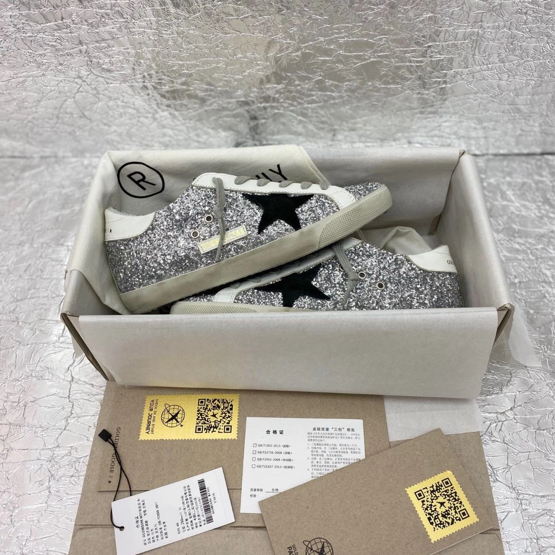 Golden Goose Super Star Black Heel