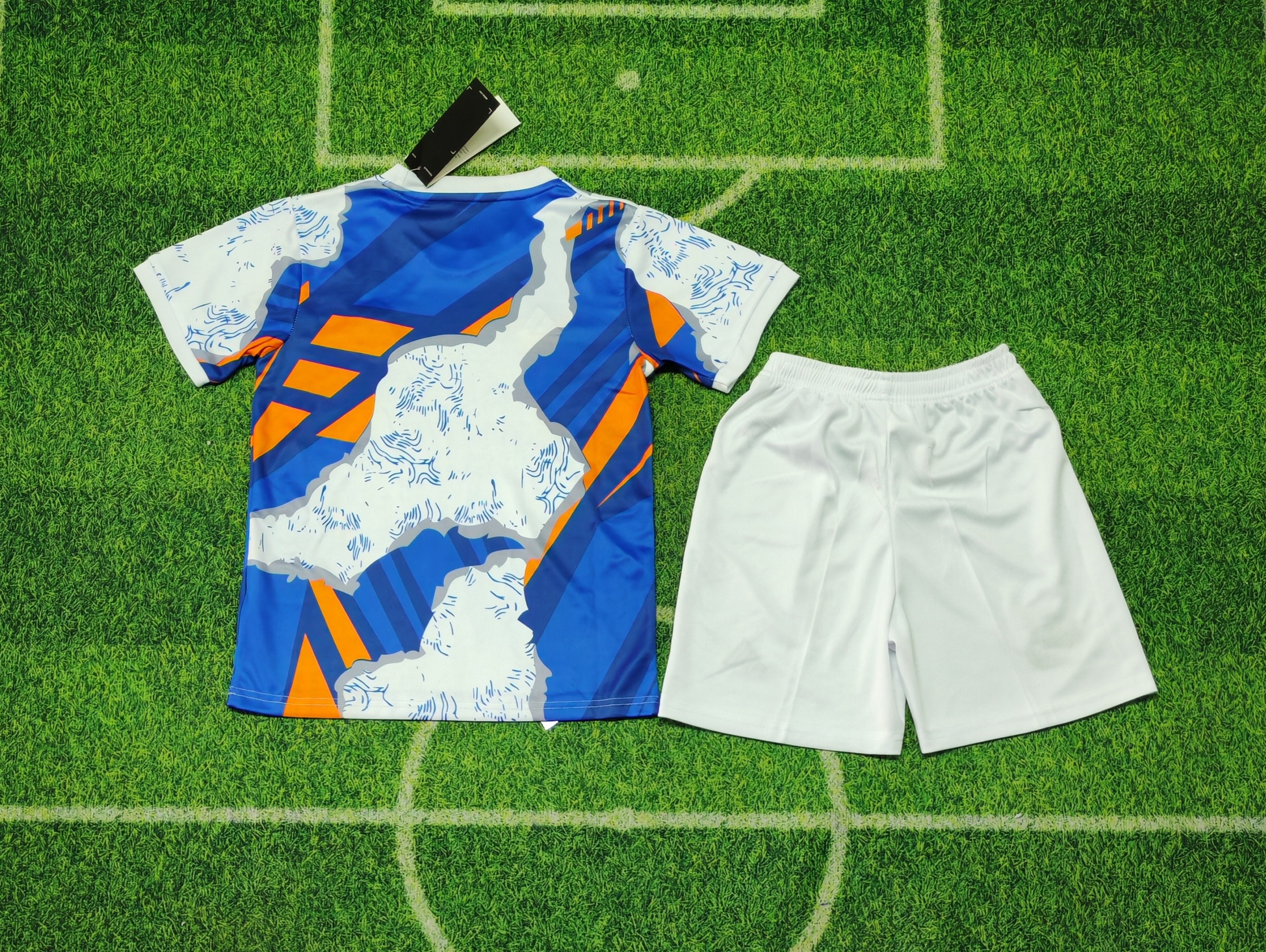 2025/2026 Real Madrid Special Edition Football Kids Kit socks