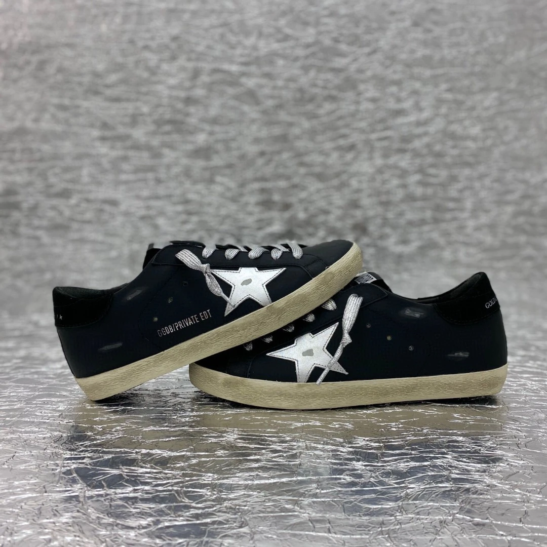 Golden Goose Super Star Dirty shoes made of top-grain cowhide