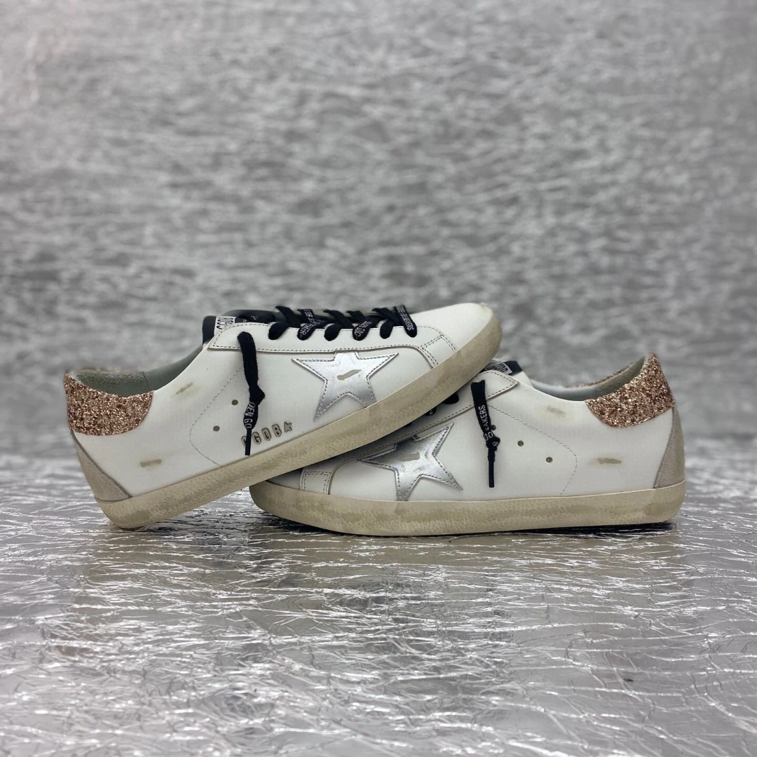 Golden Goose Super Star Dirty shoes made of top-grain cowhide