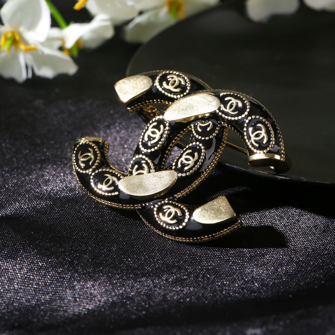 CC new arrival brooch 007