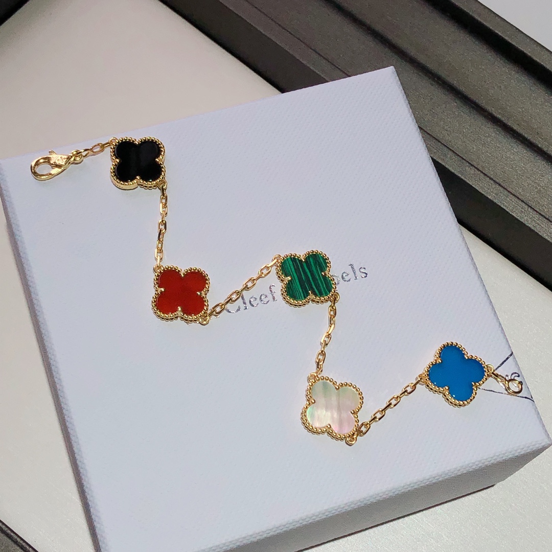 Van Cleef & Arpels Bracelet