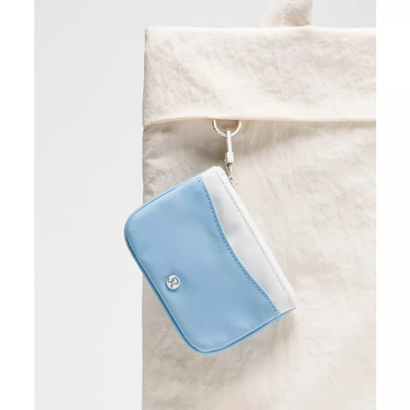 Clippable Card Holder