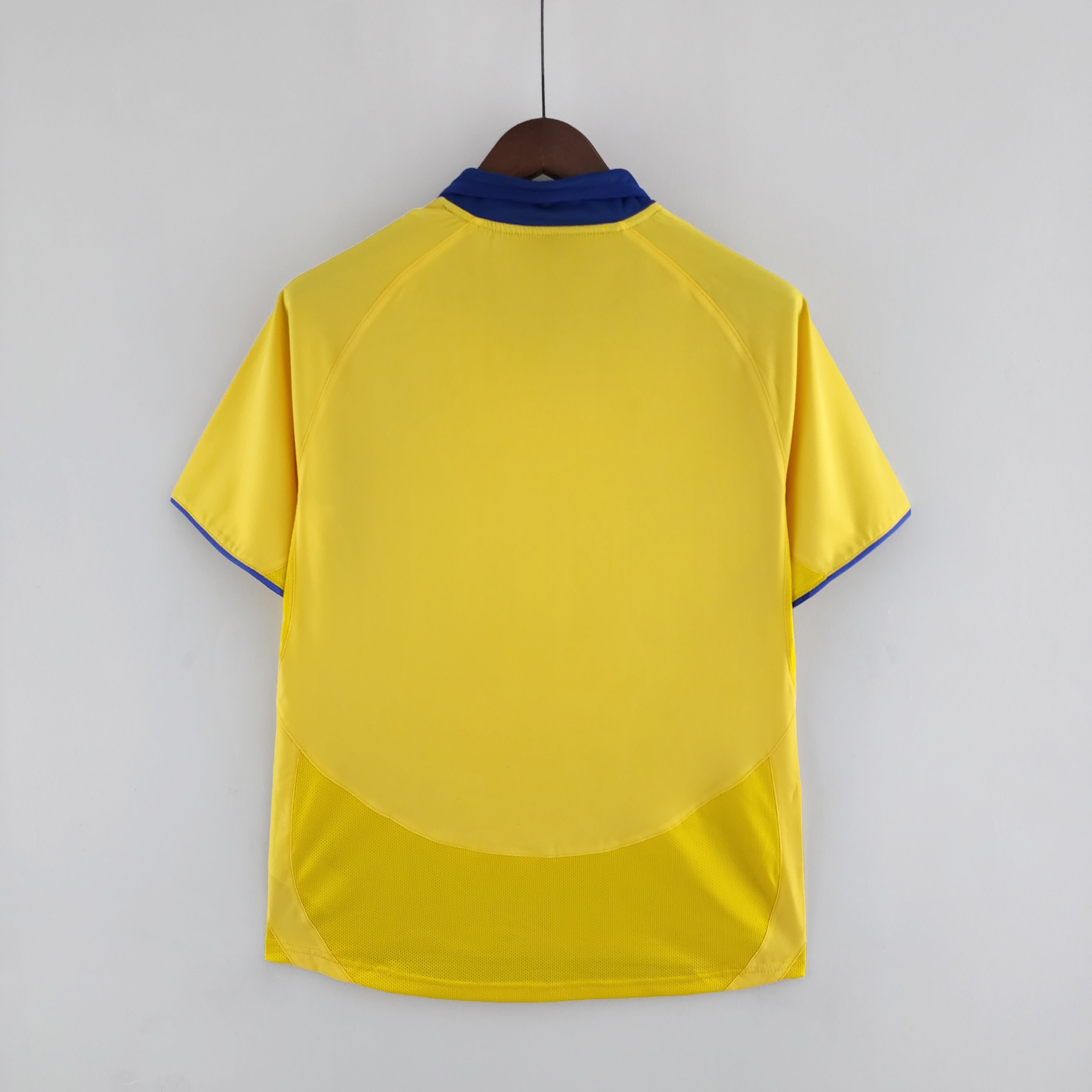 03/05 Arsenal away Retro Football Shirt