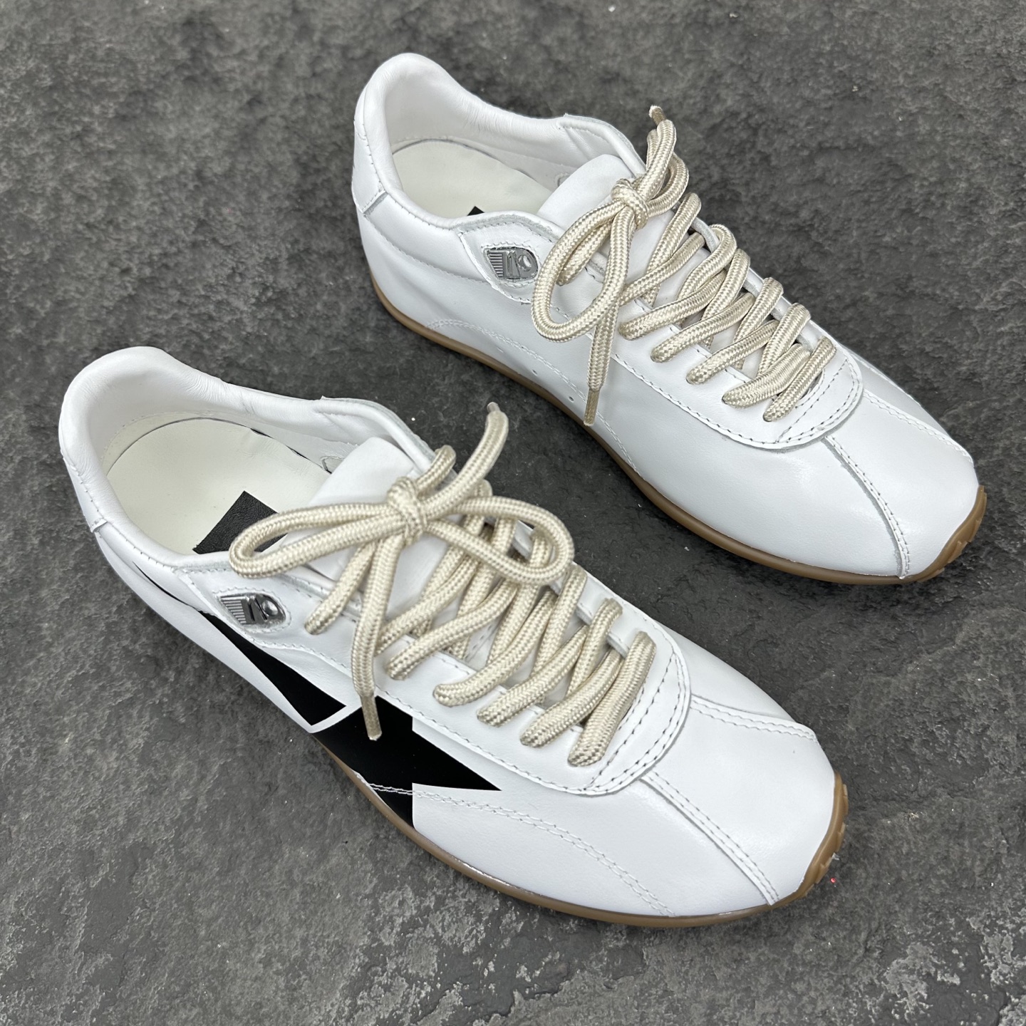 GGDB Sneaker Slippers Size 36-45