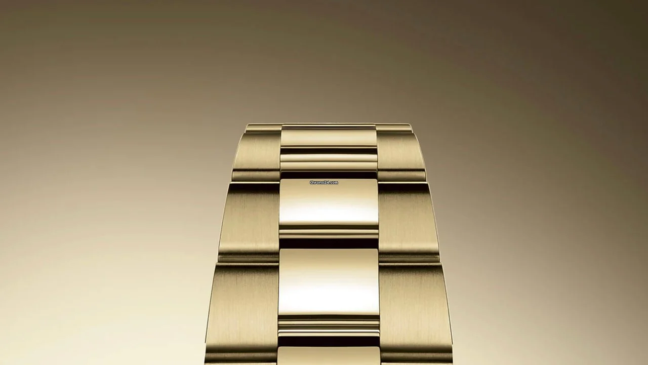 Rolex Sky-Dweller Gold 42 mm Black Index Dial Oyster Bracelet