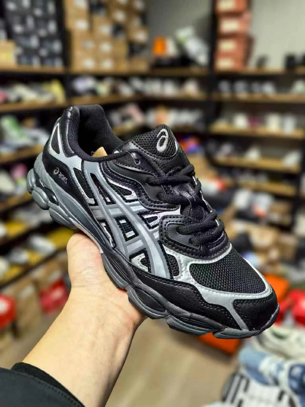 ASICS shoes, top quality