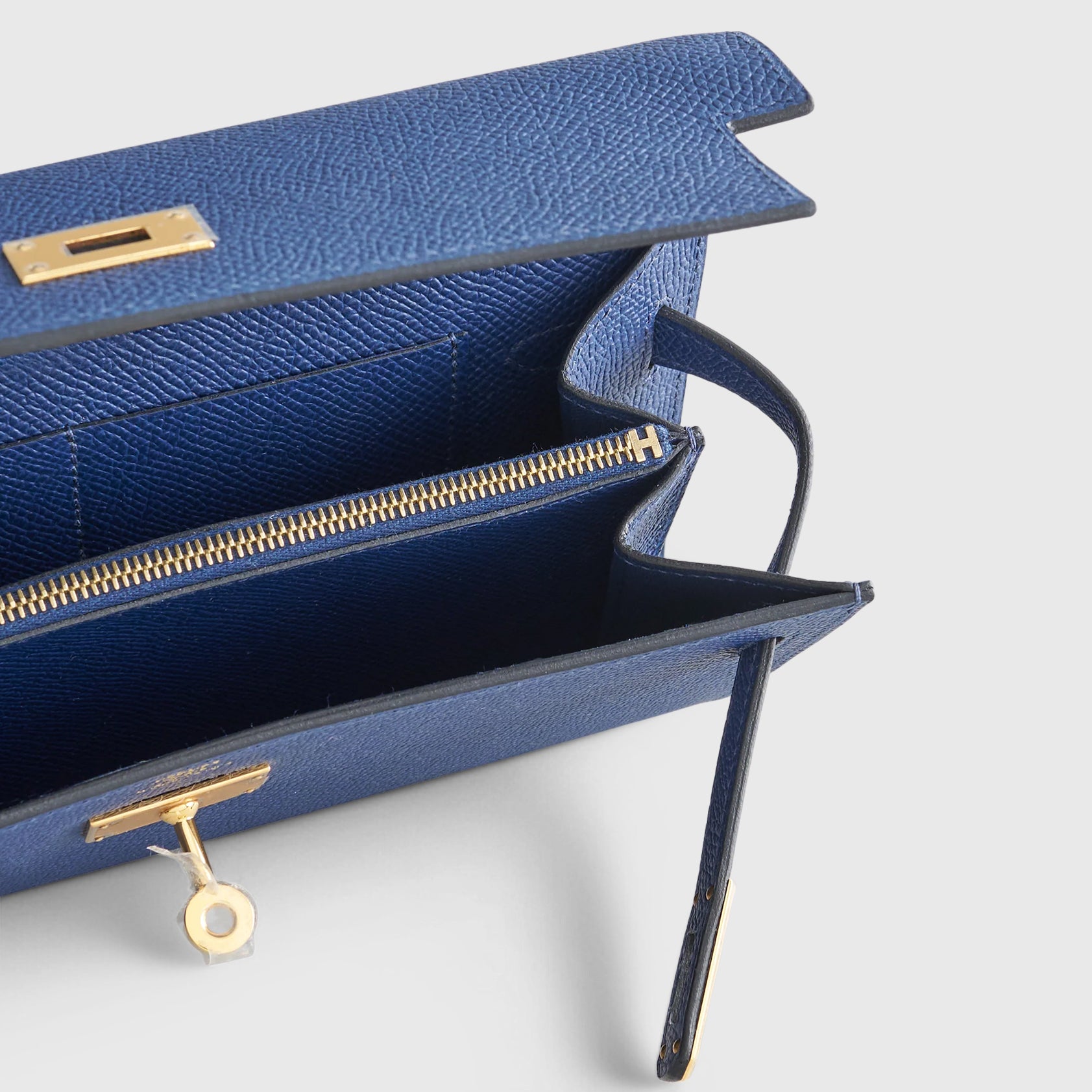 Hermès Kelly To Go Epsom Navy Gold Hardware