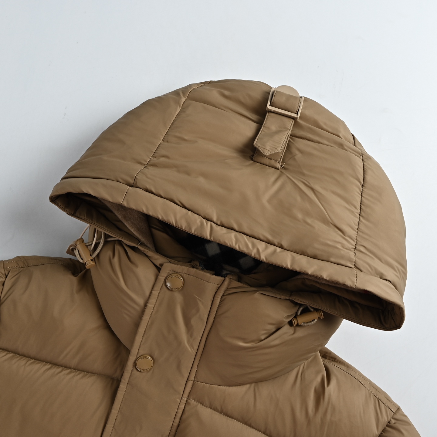 Burberry Herbst/Winter 2026 Daunenjacke Größe S-2XL